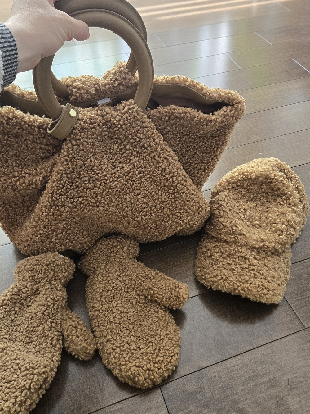 Cozy Teddy Sherpa Tote in Camel
